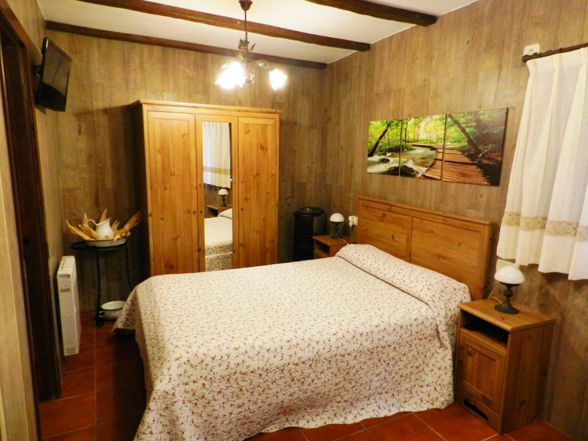 Aptos. Rurales Los Falares De La Abuela Berta (Adults Only) Nieda المظهر الخارجي الصورة